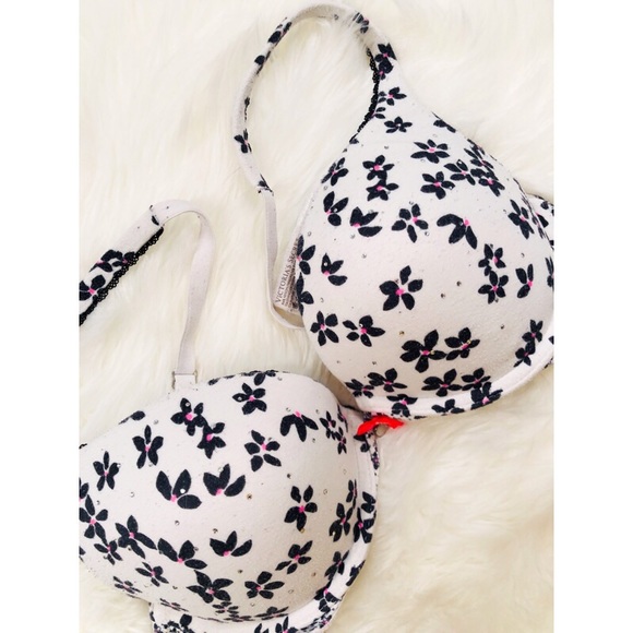 Victoria’s Secret Pushup Bling Black & White Bra✨ - Picture 1 of 1